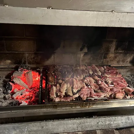 ホテル 12 Librazhet