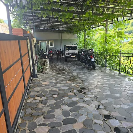 Hotel 12 Librazhd